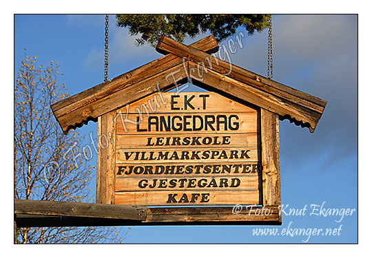 Langedrag skilt -  © Foto: Knut Ekanger - www.ekanger.net