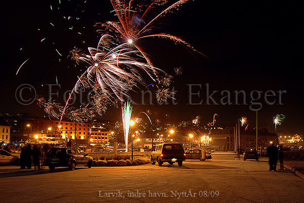 Larvik, indre havn. Nyttr 08/09. -  Foto: Knut Ekanger