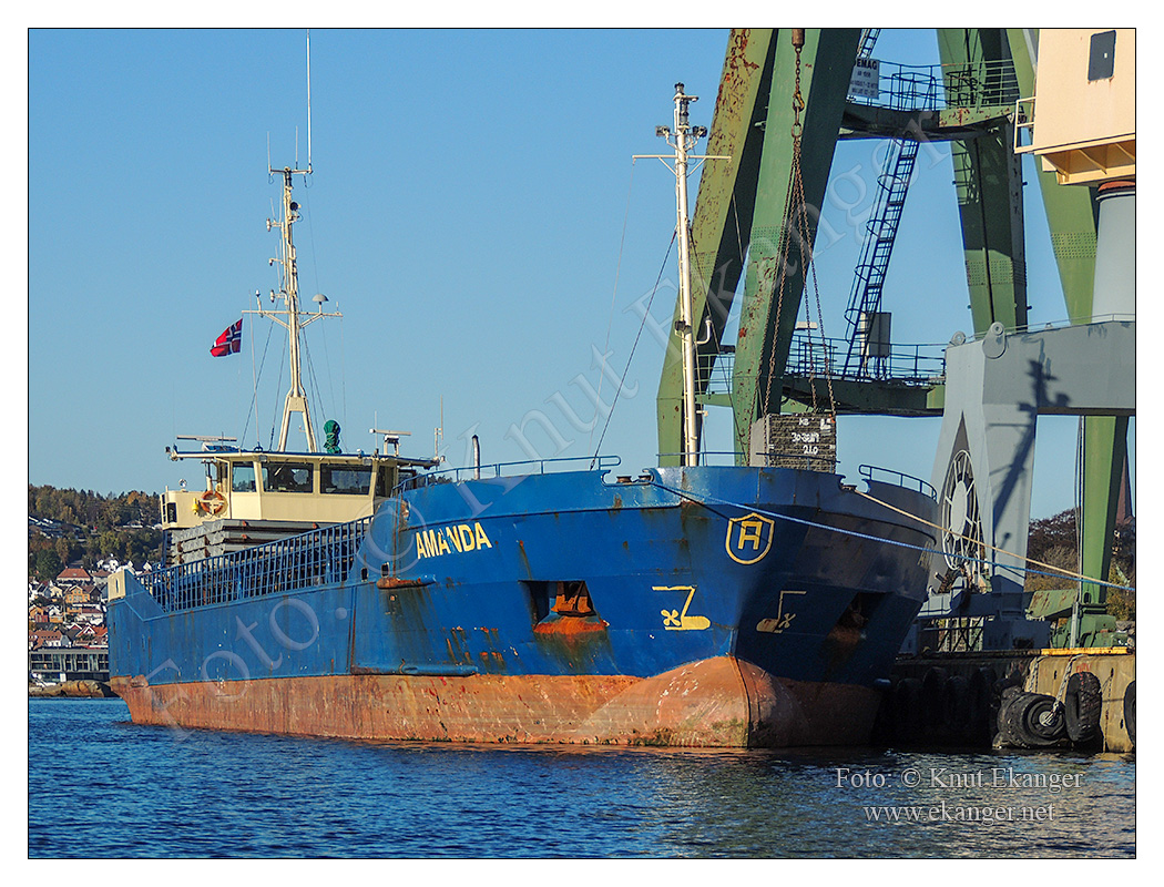 Amanda ved kai, Larvik havn.